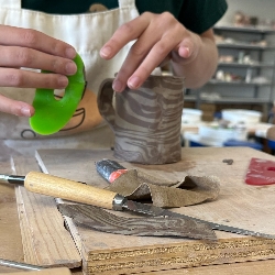  &nbspClay Lounge thumbnail 